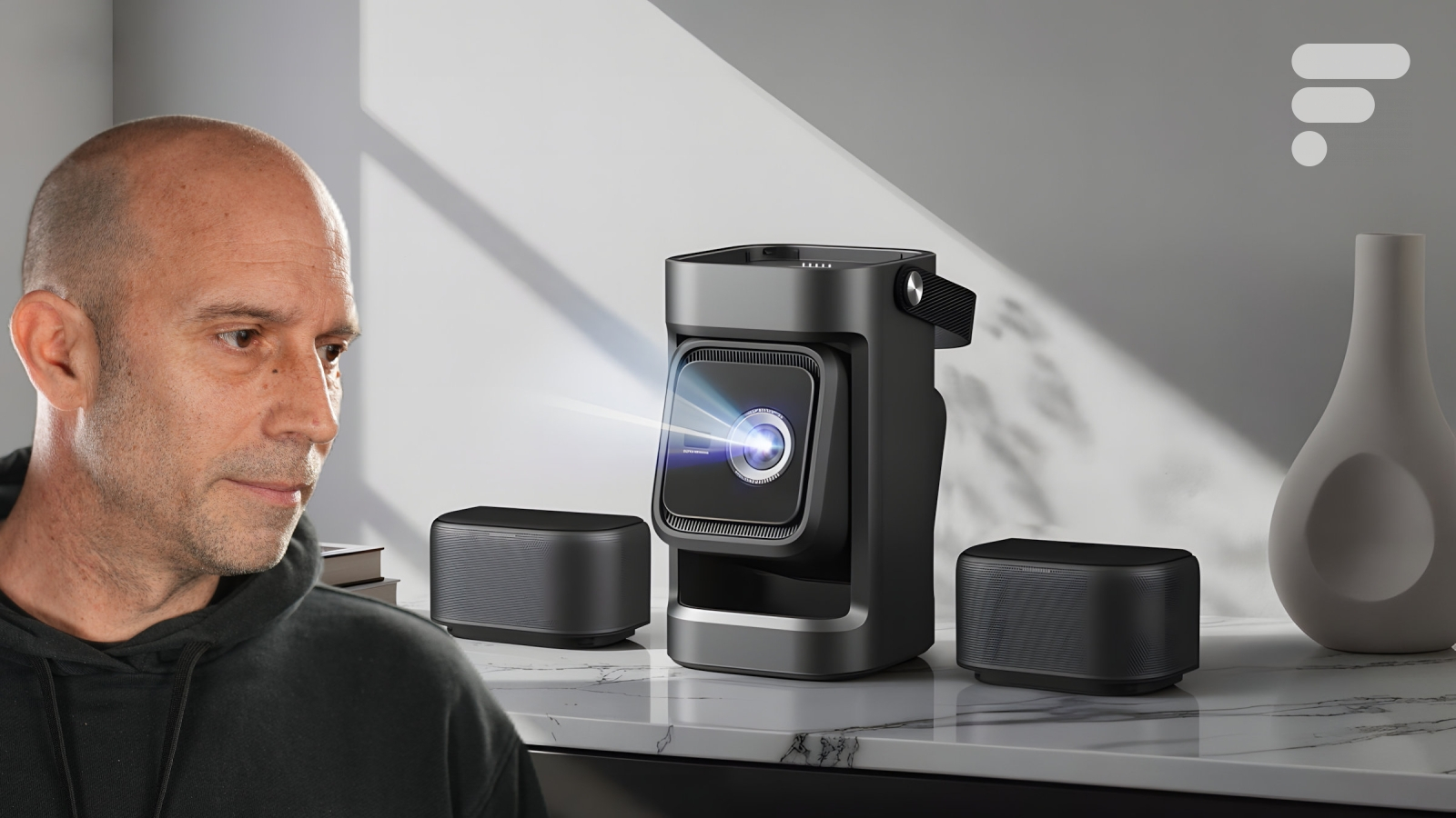 El proyector portátil definitivo que quiere destronar tu TV y hasta tu equipo de sonido